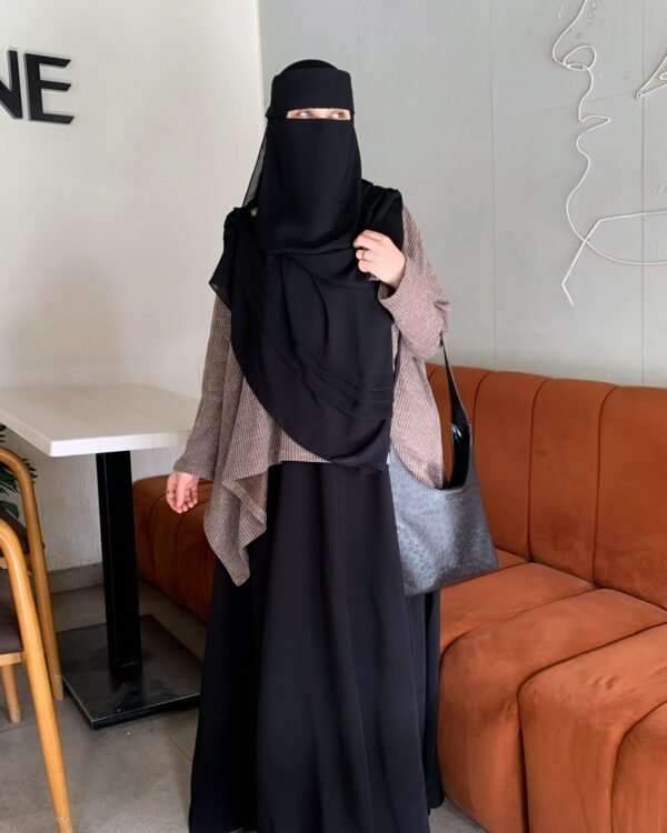 دينا نقاب dina niqb