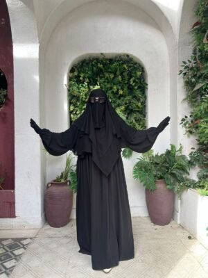 الطقم الفرنسى